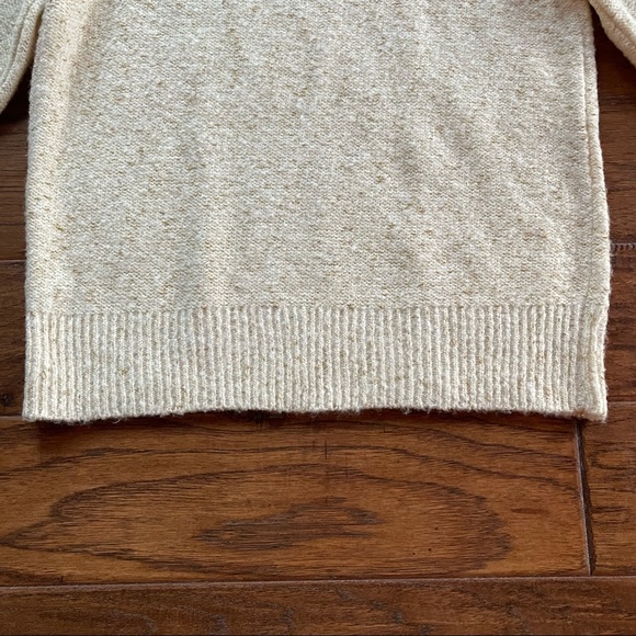 Love by Design thick cream & Gold sparkled pullover puff sleeve sweater - Picture 10 of 14
